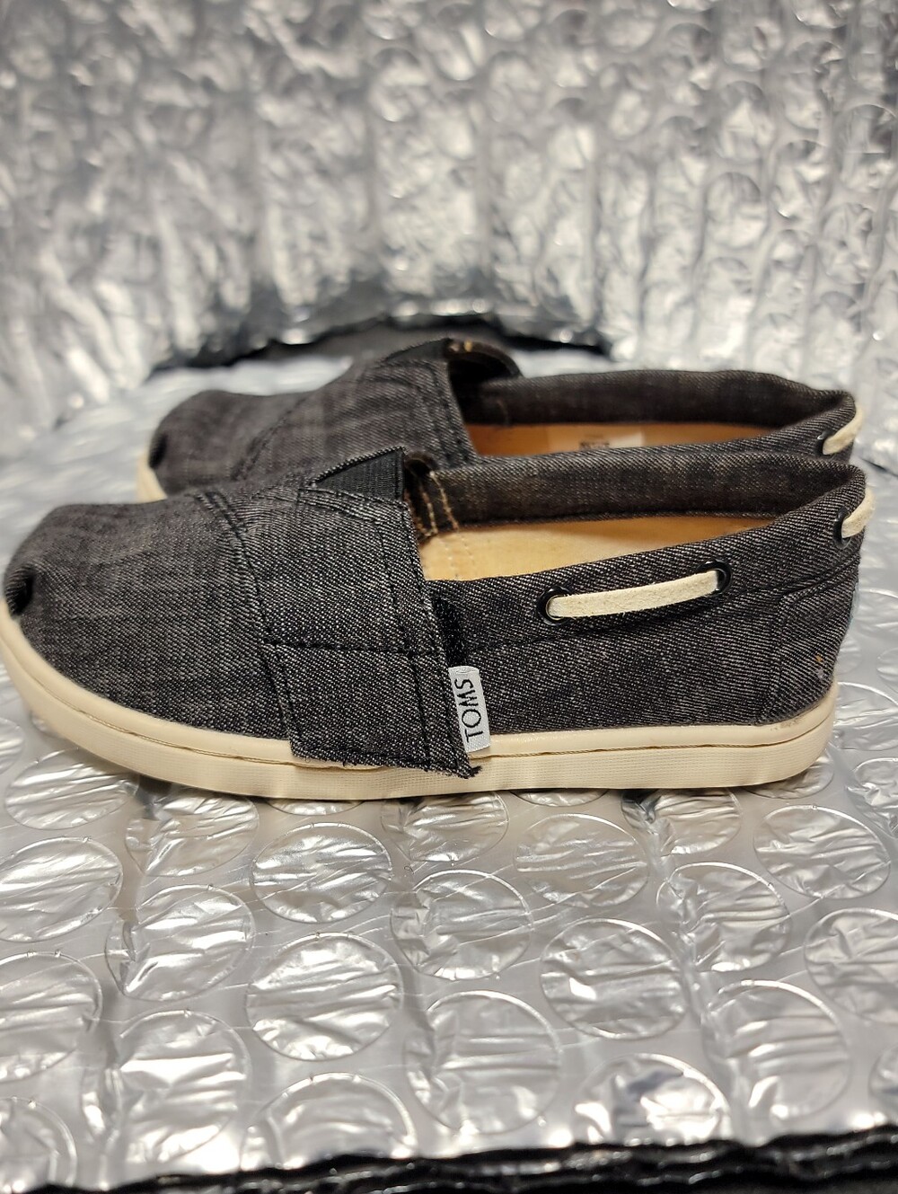 TOMS Tiny Bimini Black Chambray toddler slip-on